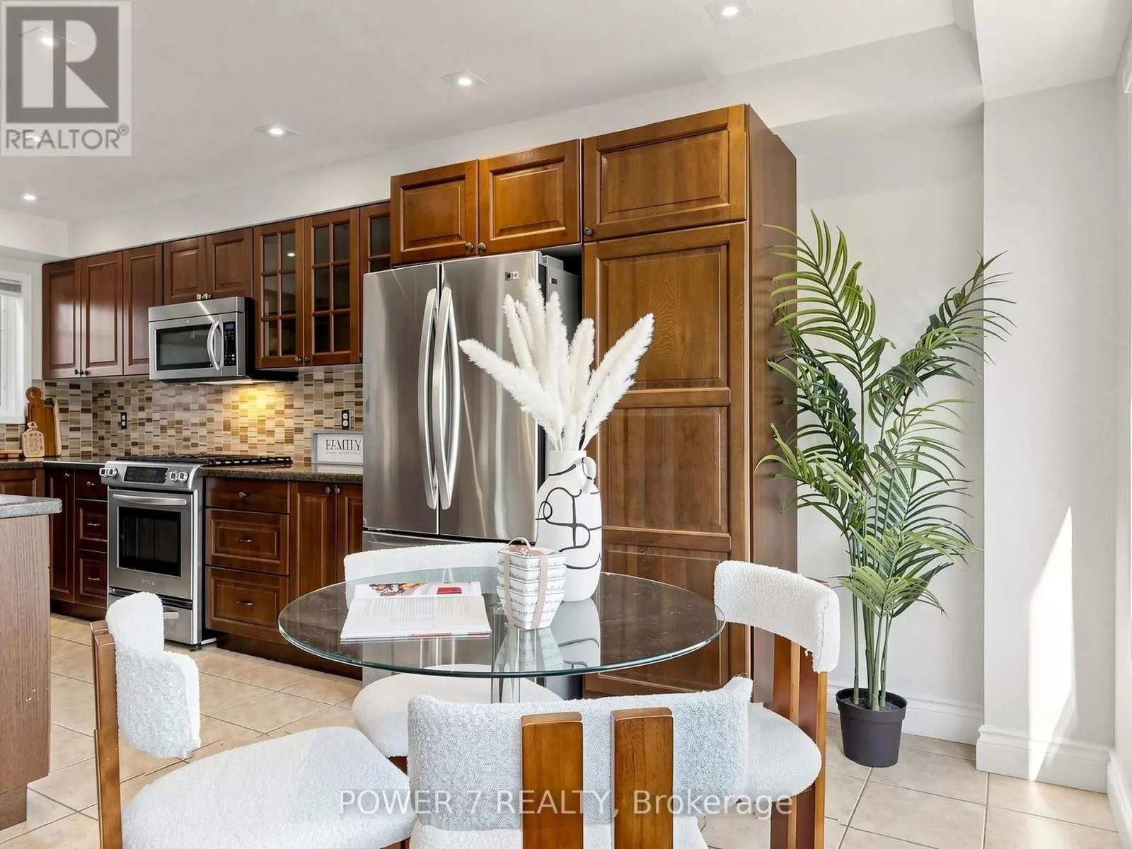 61 MILLCLIFF CIRCLE