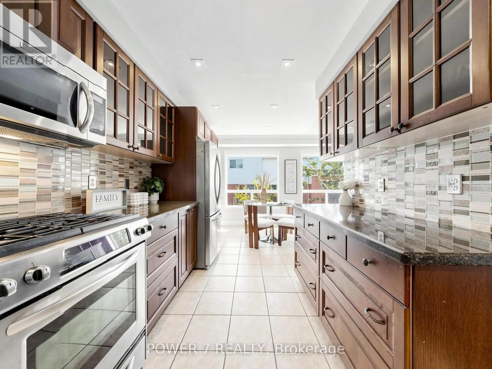 61 MILLCLIFF CIRCLE