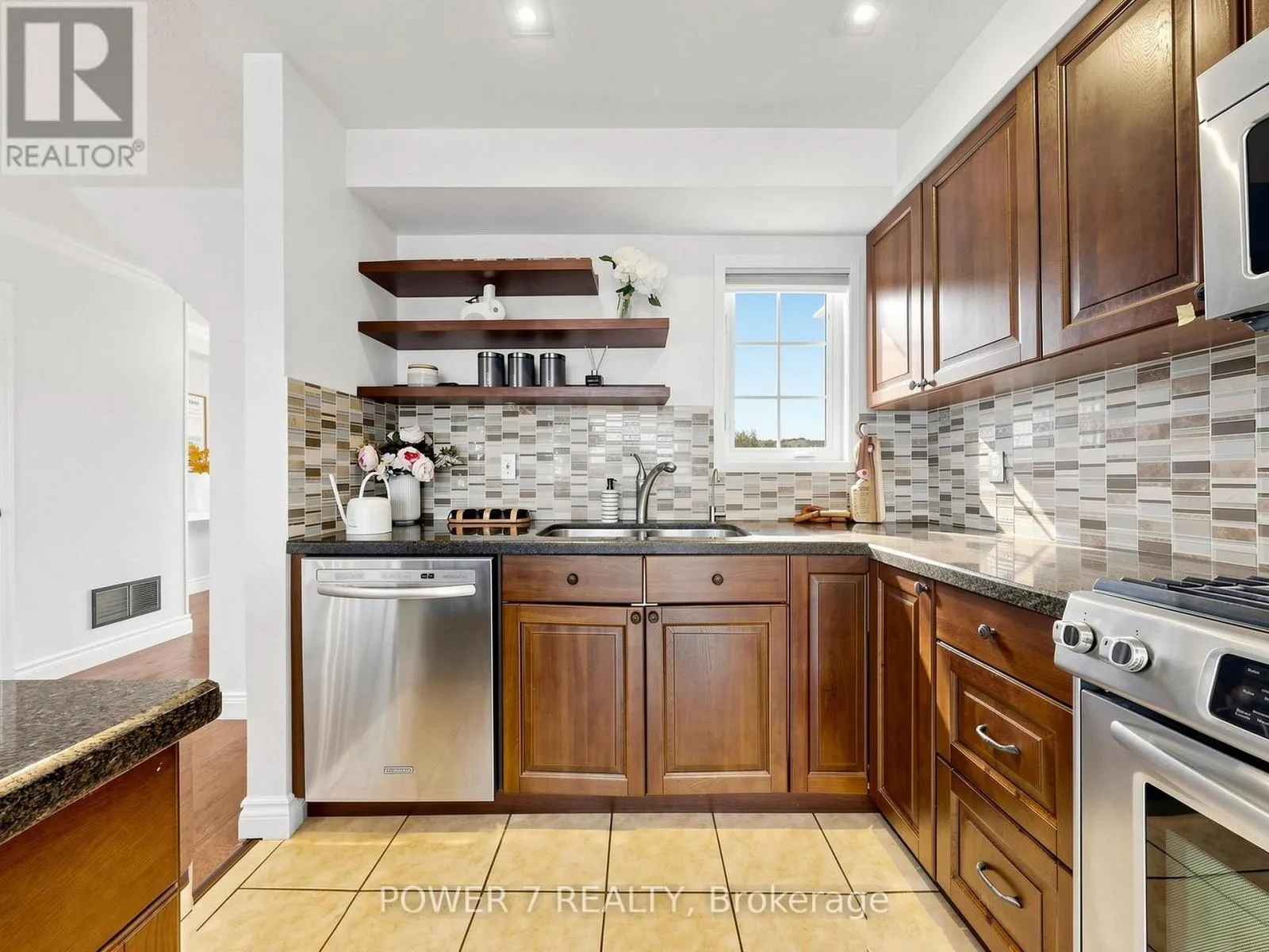 61 MILLCLIFF CIRCLE