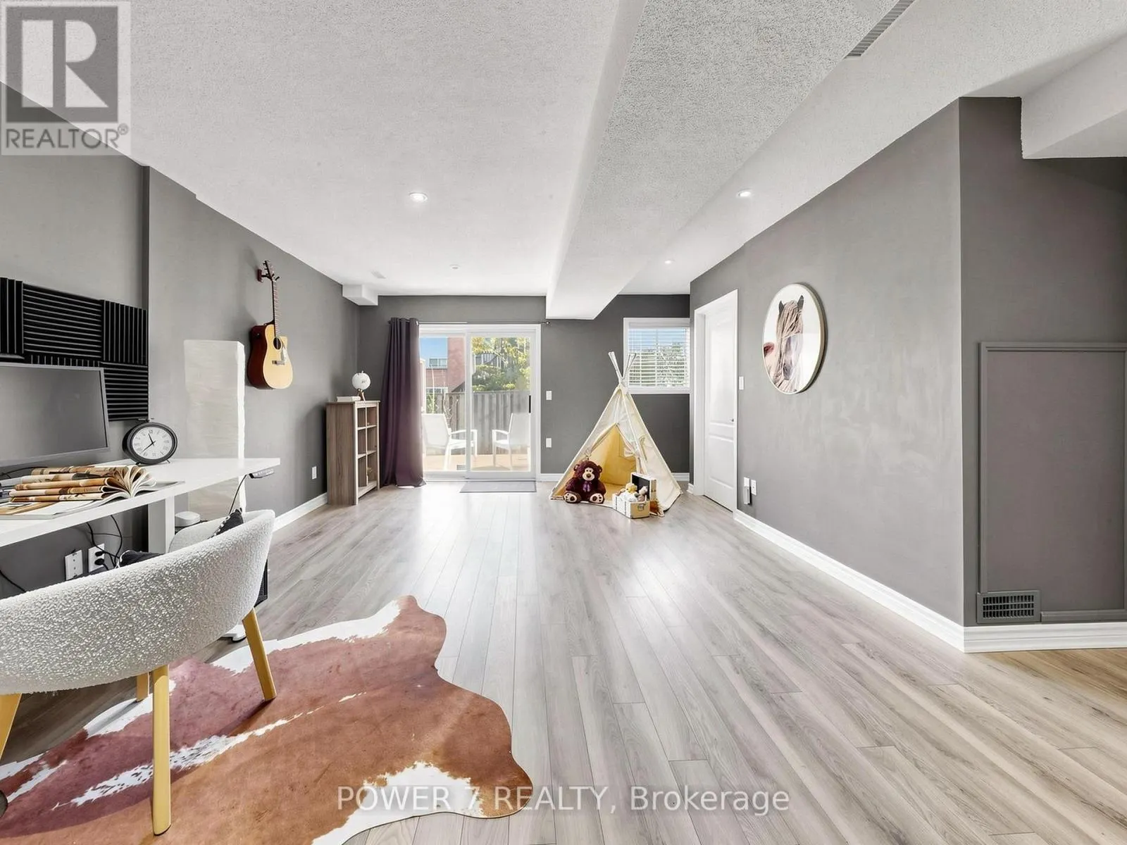 61 MILLCLIFF CIRCLE