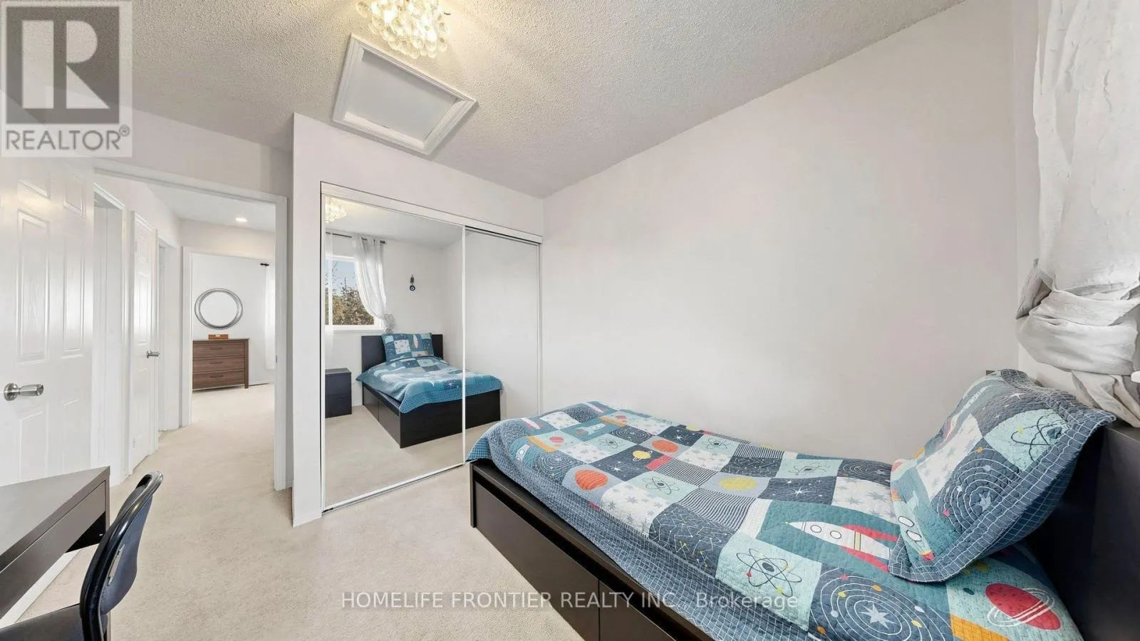544 JACK GILES CIRCLE