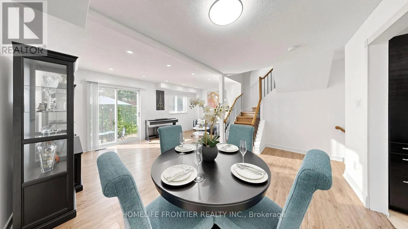 544 JACK GILES CIRCLE