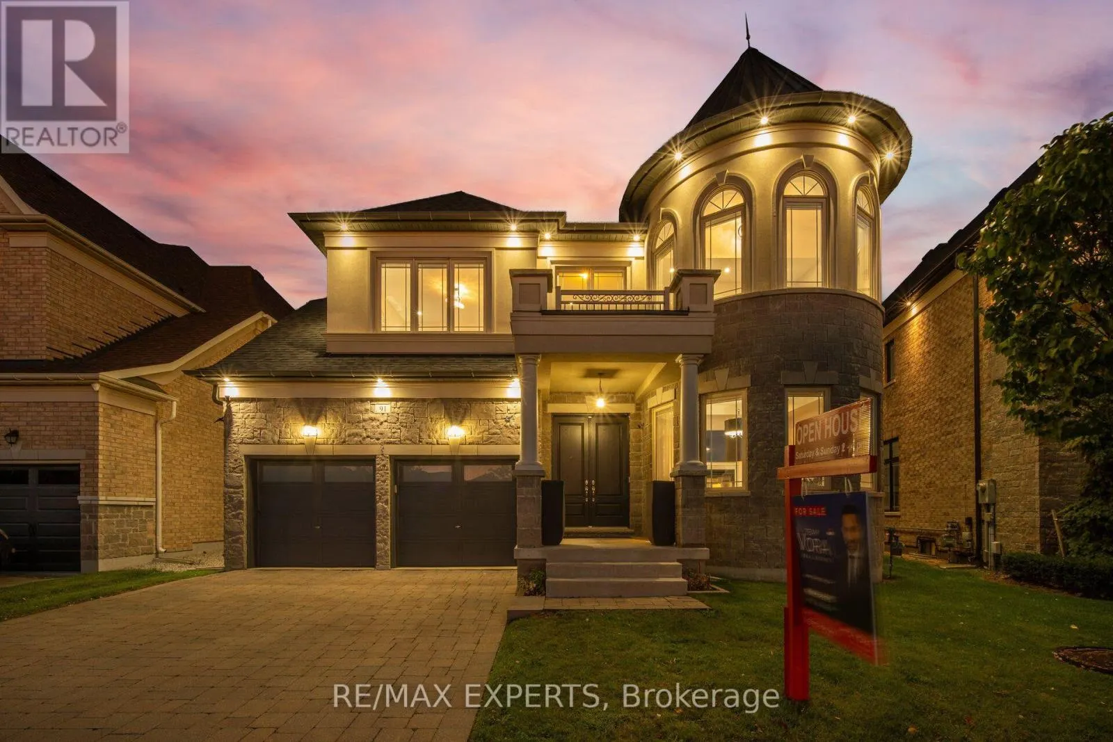 91 WOODGATE PINES DRIVE