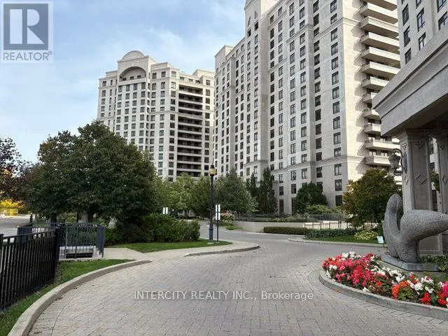 1204 - 9235 JANE STREET