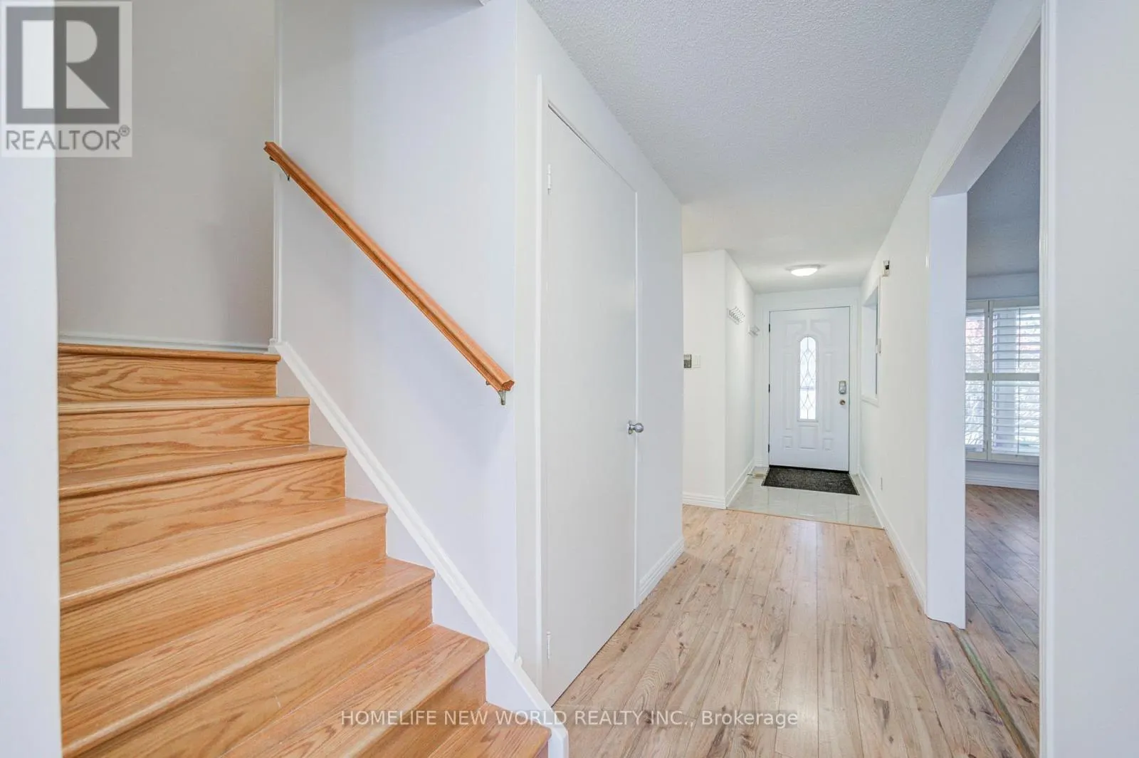 102 MADSEN CRESCENT