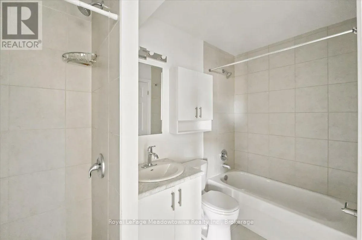 109 - 75 WELDRICK ROAD E #109