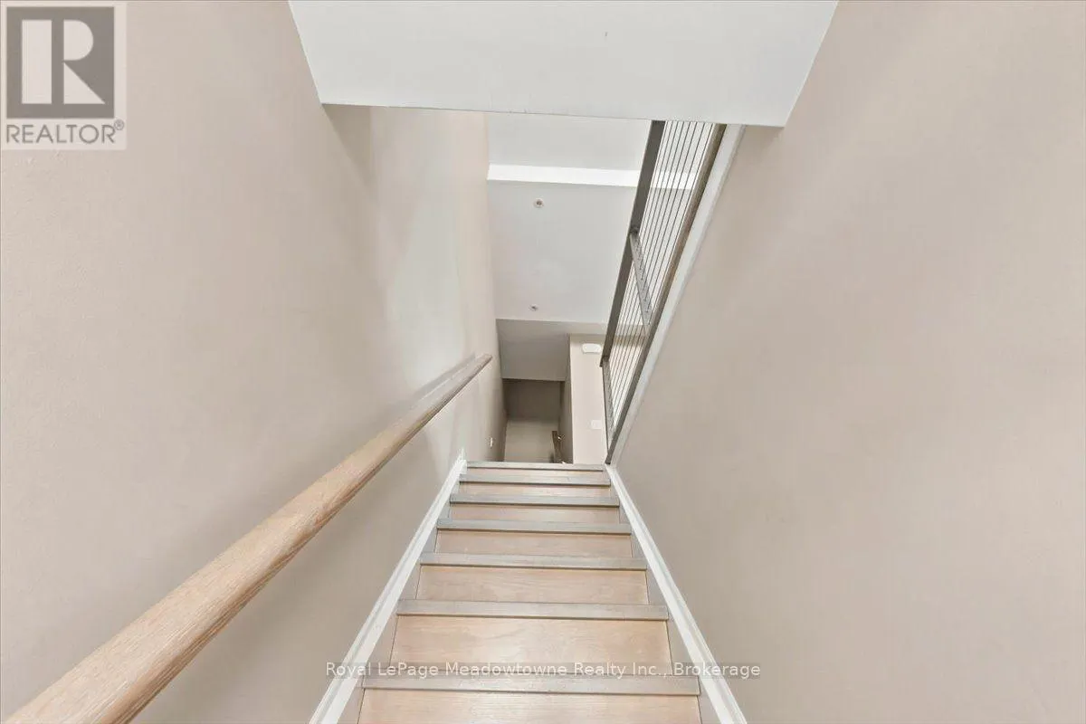 109 - 75 WELDRICK ROAD E #109
