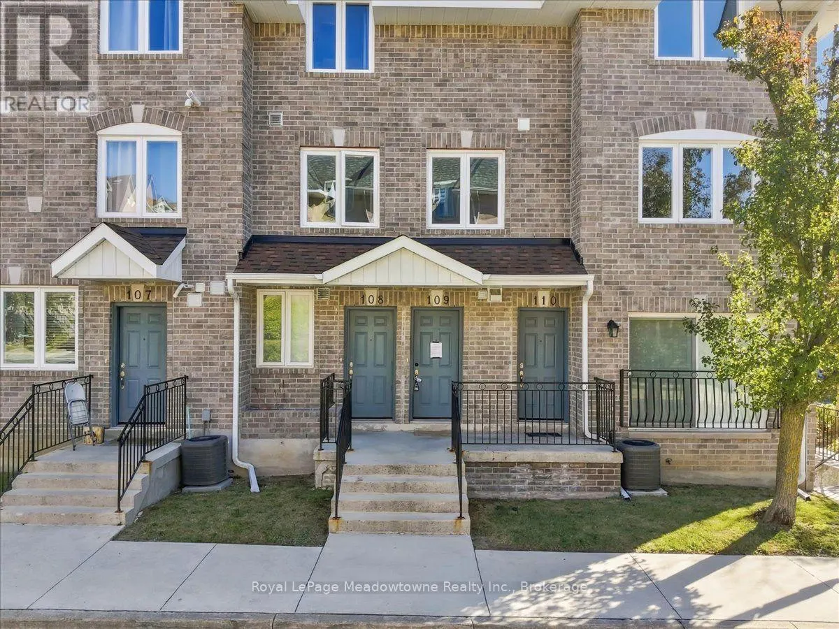 109 - 75 WELDRICK ROAD E #109