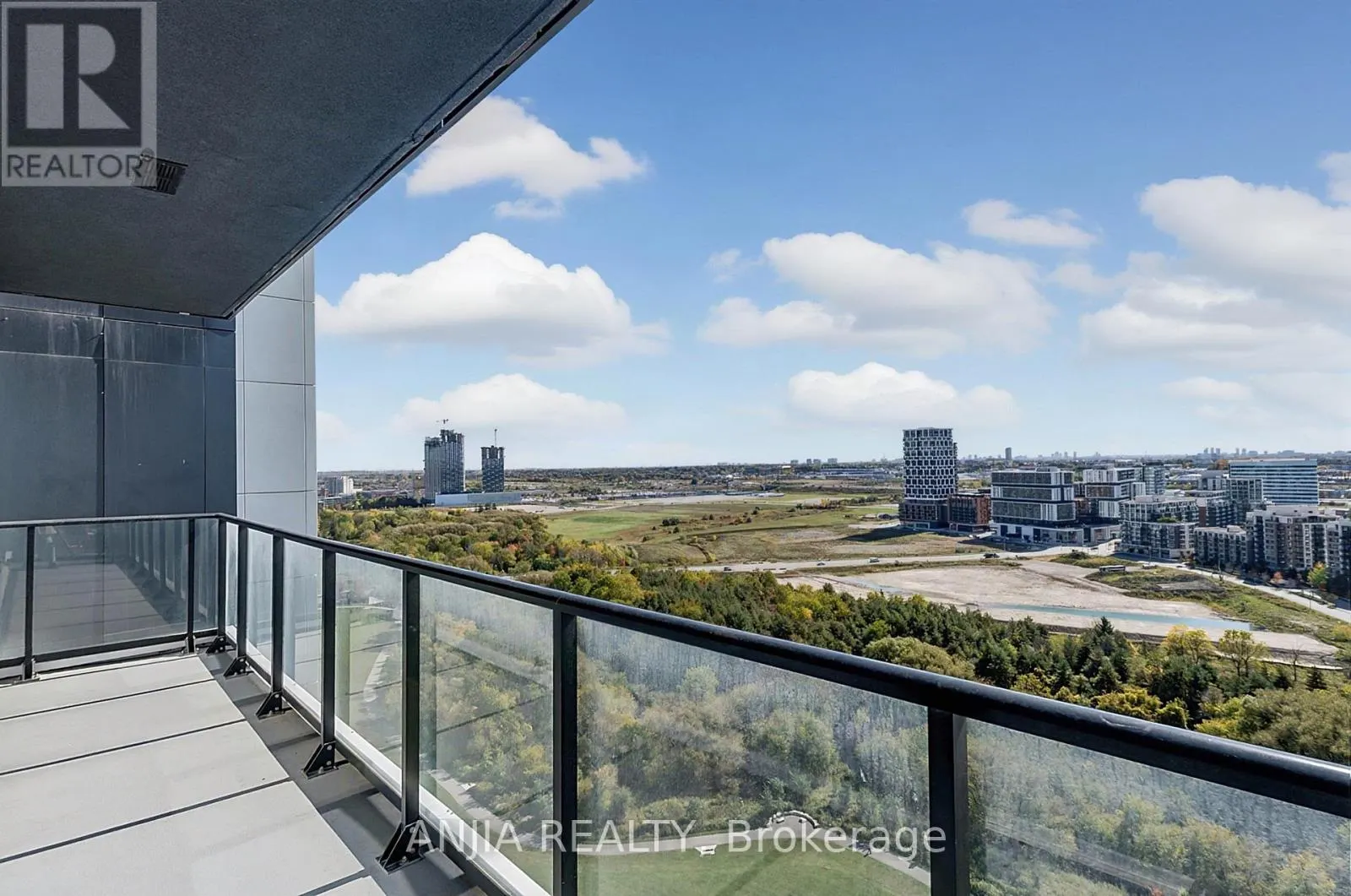 2705 - 18 WATER WALK DRIVE