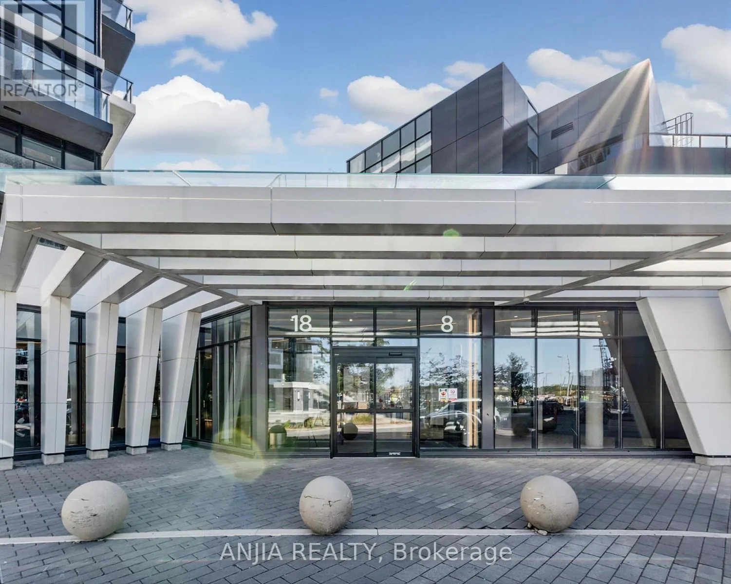 2705 - 18 WATER WALK DRIVE