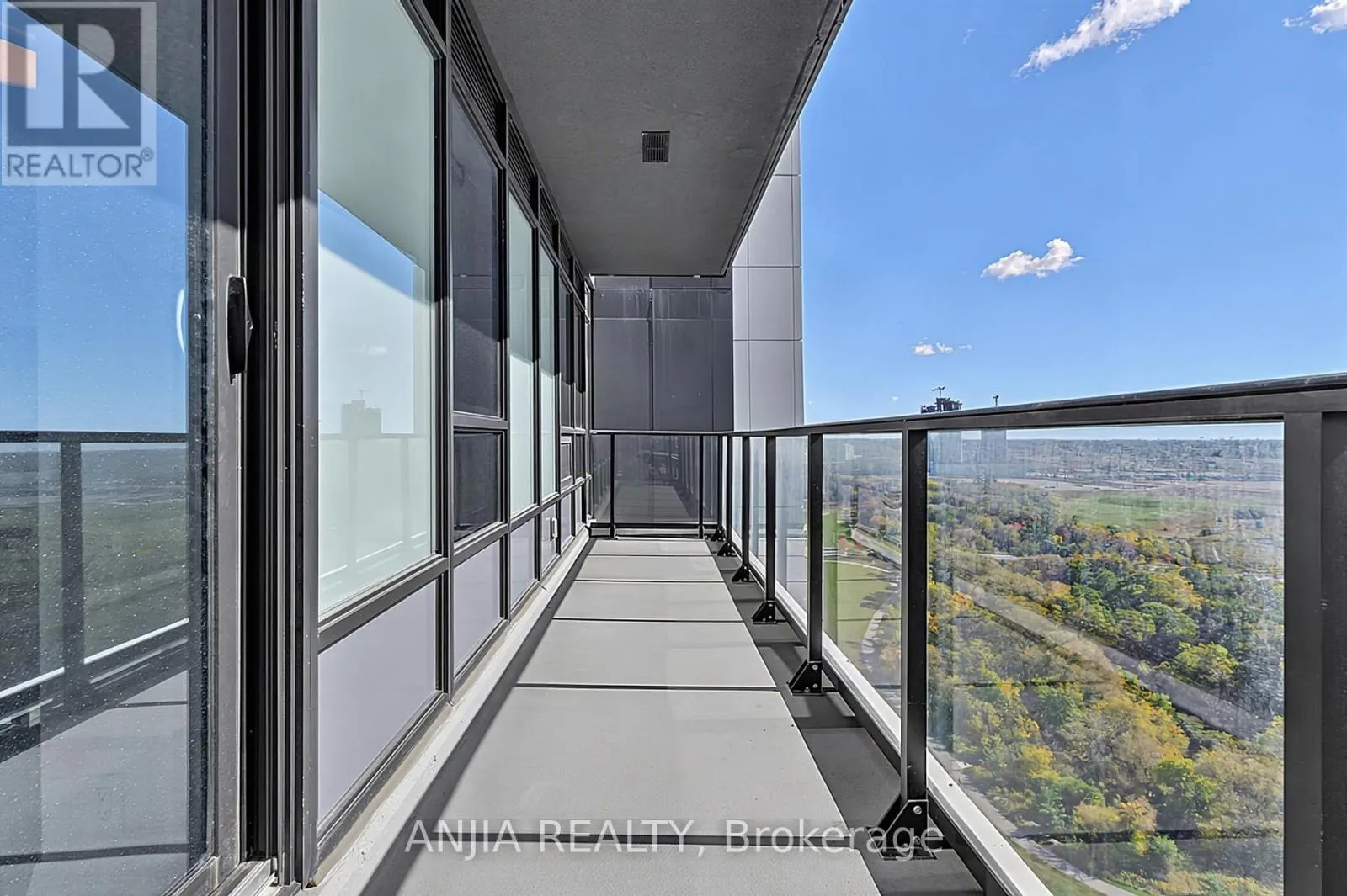2705 - 18 WATER WALK DRIVE