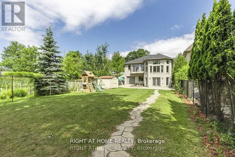 429 NORTH LAKE ROAD