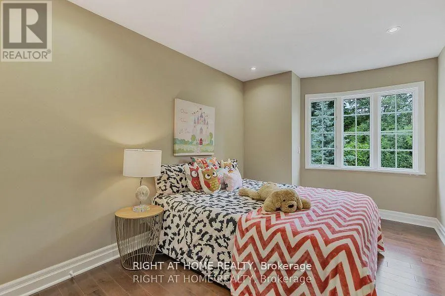 429 NORTH LAKE ROAD