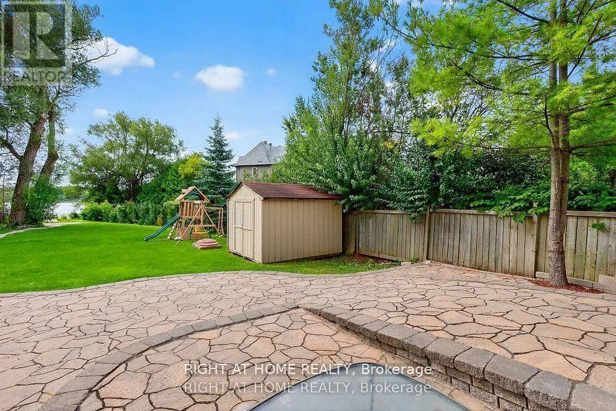 429 NORTH LAKE ROAD