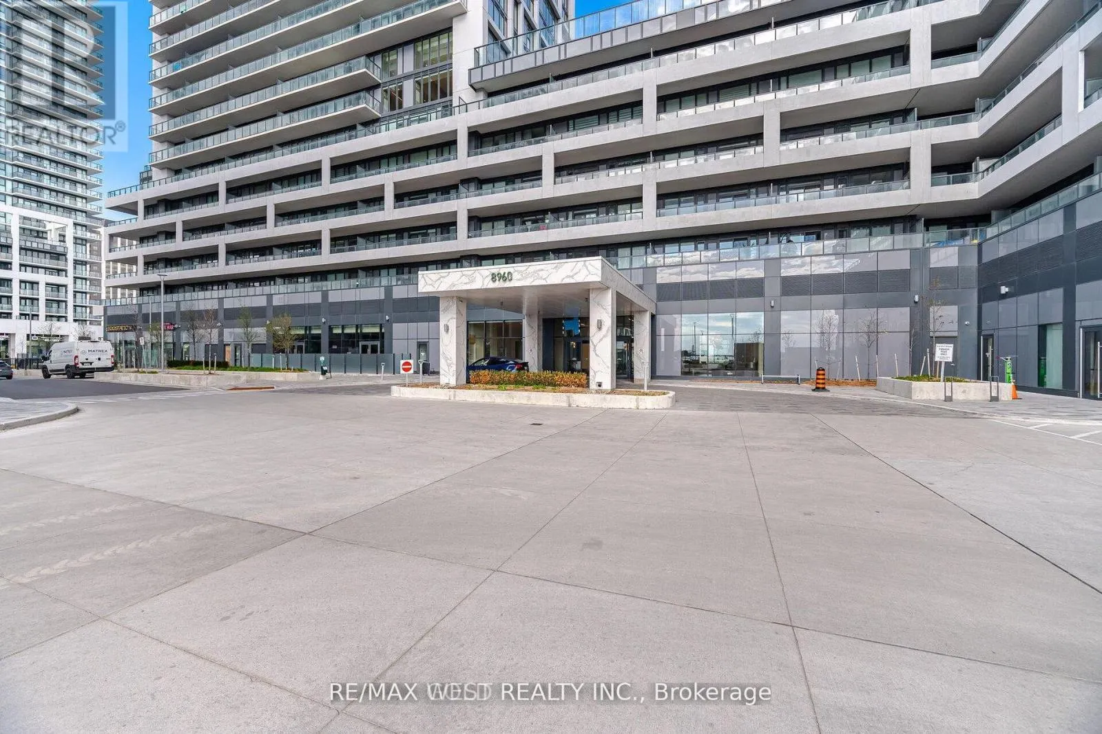2302 - 8960 JANE STREET
