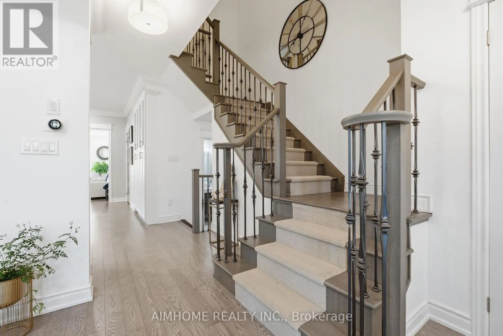 15 CALAMINT LANE