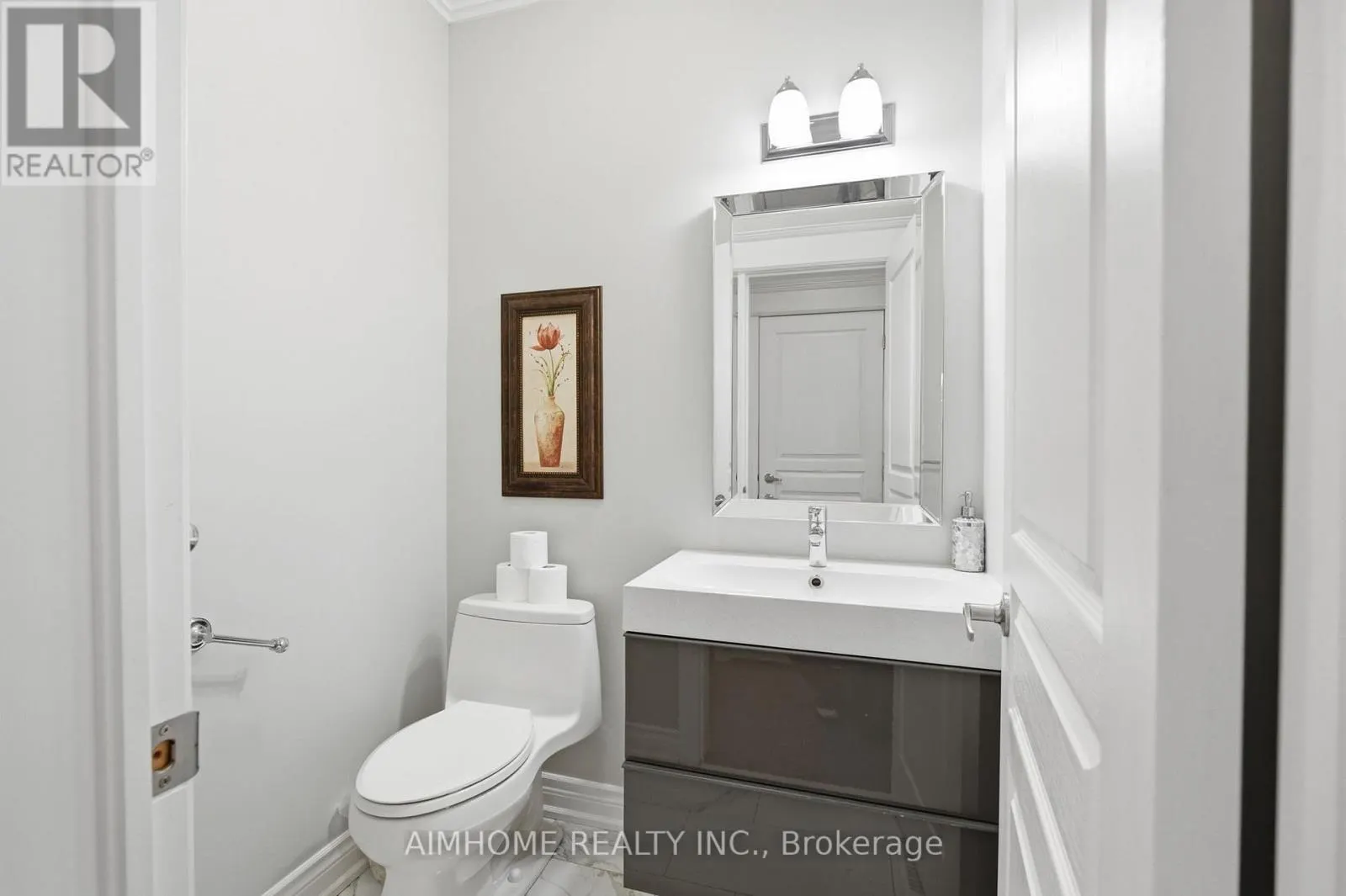 15 CALAMINT LANE
