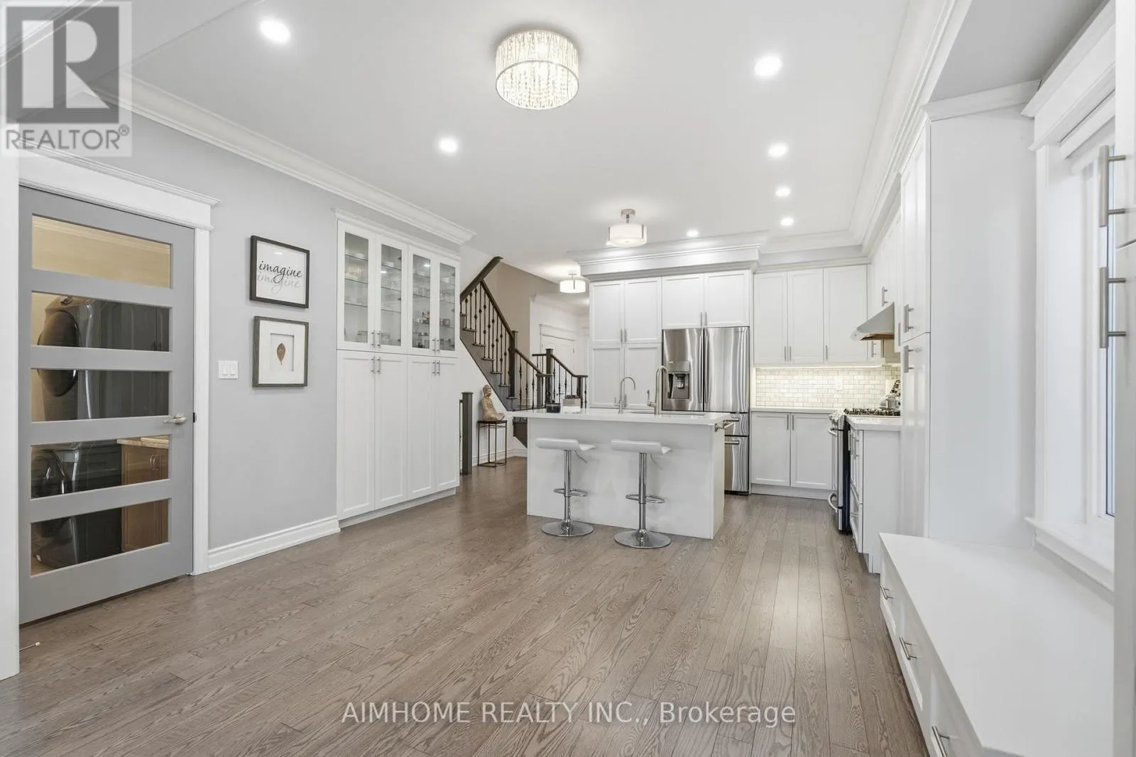 15 CALAMINT LANE