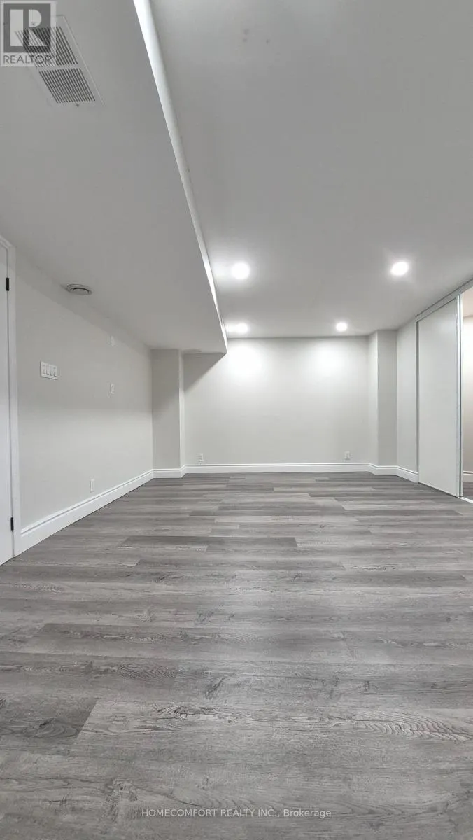 4 CAYMUS STREET