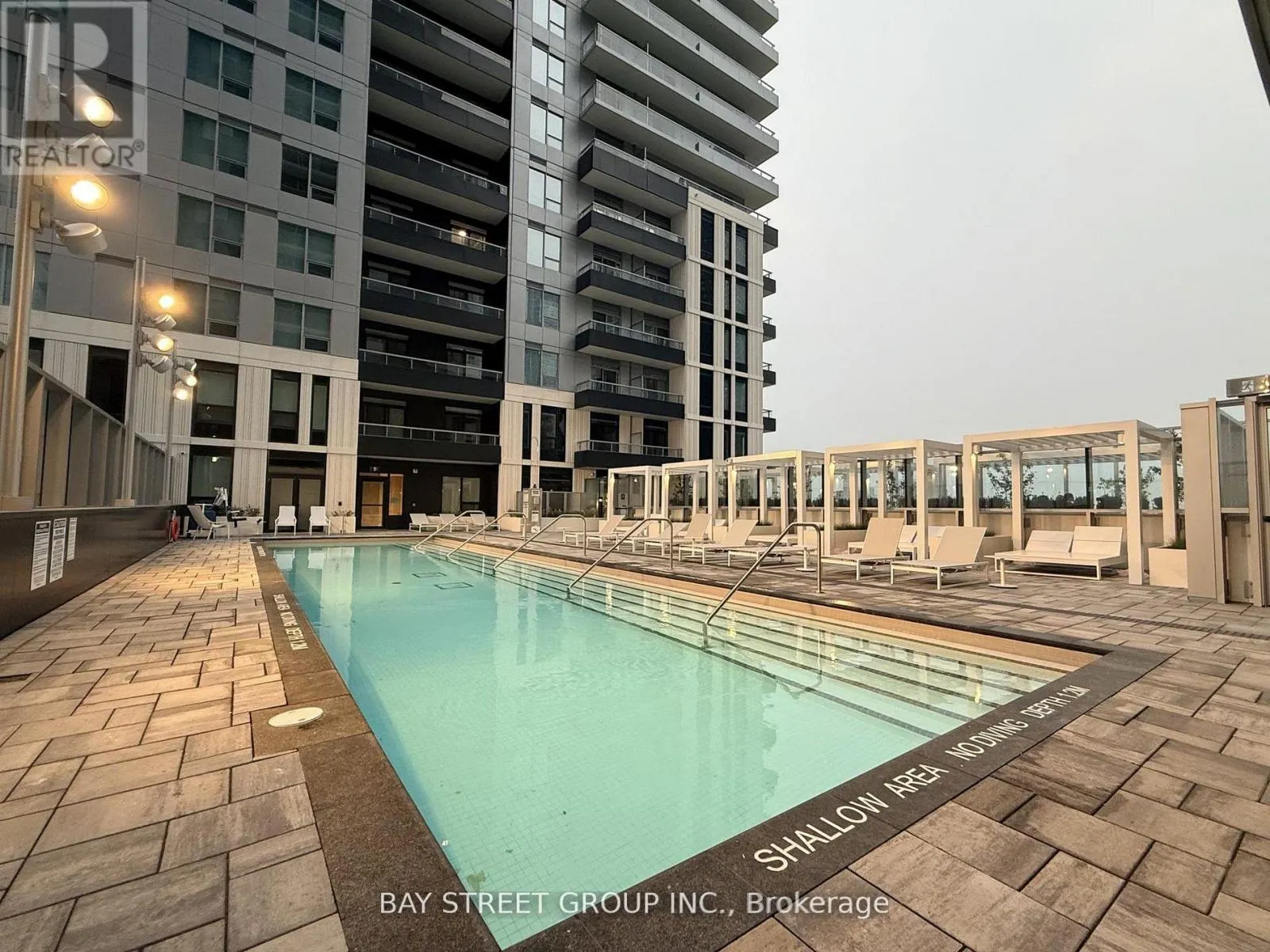 2304 - 5 MEADOWDALE ROAD