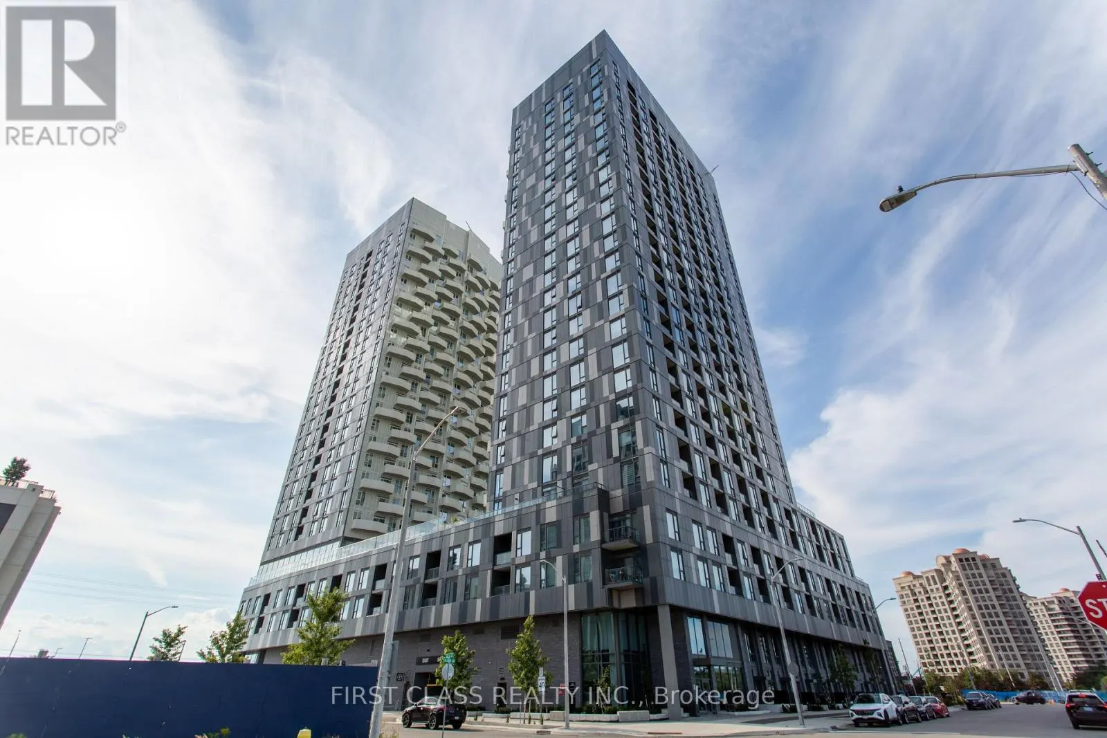 403 - 474 CALDARI ROAD