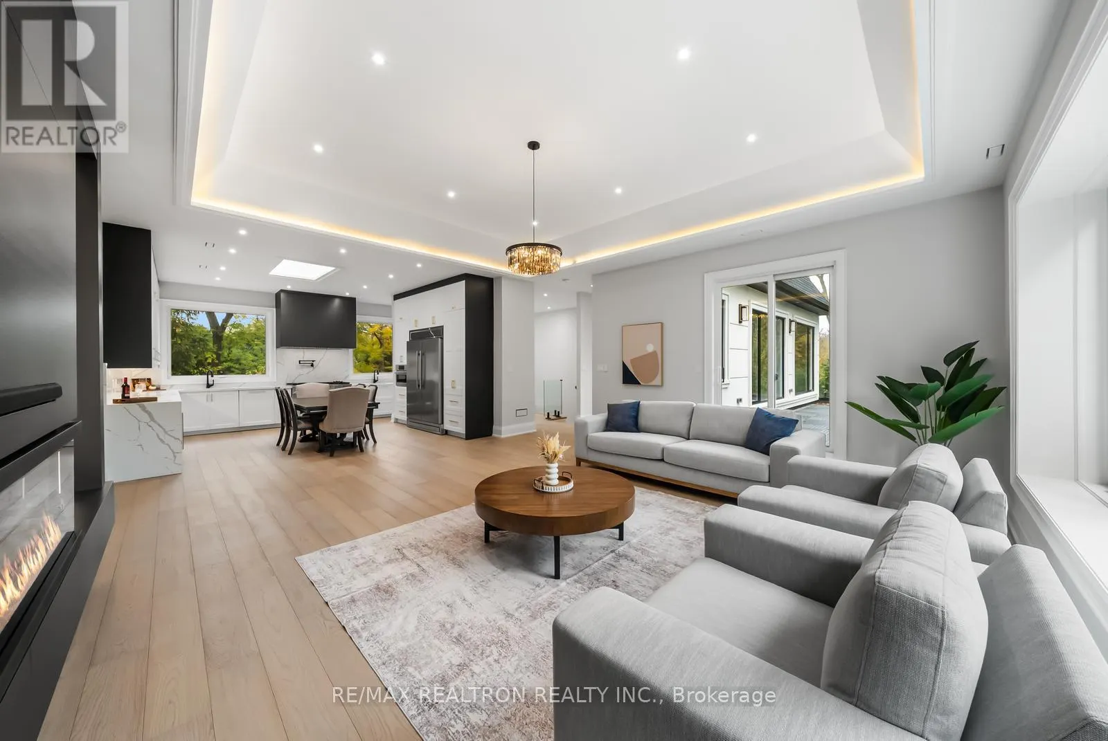 41 SPRUCEWOOD DRIVE