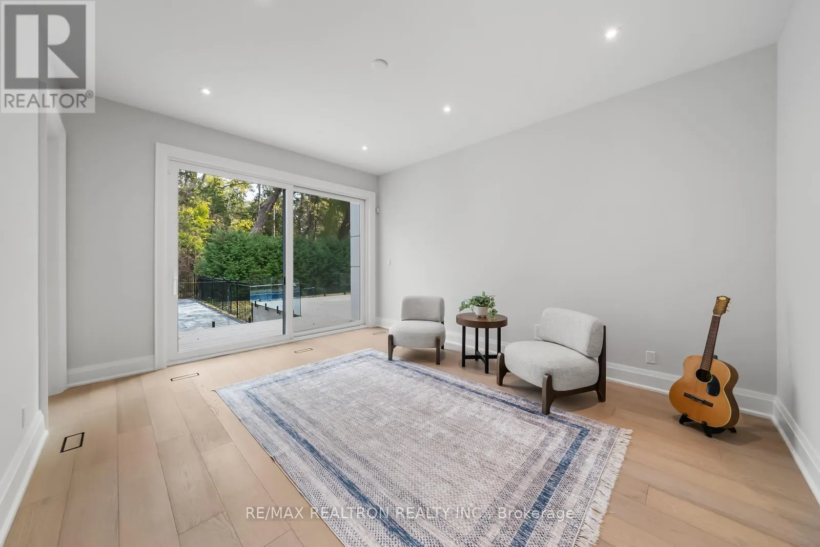41 SPRUCEWOOD DRIVE
