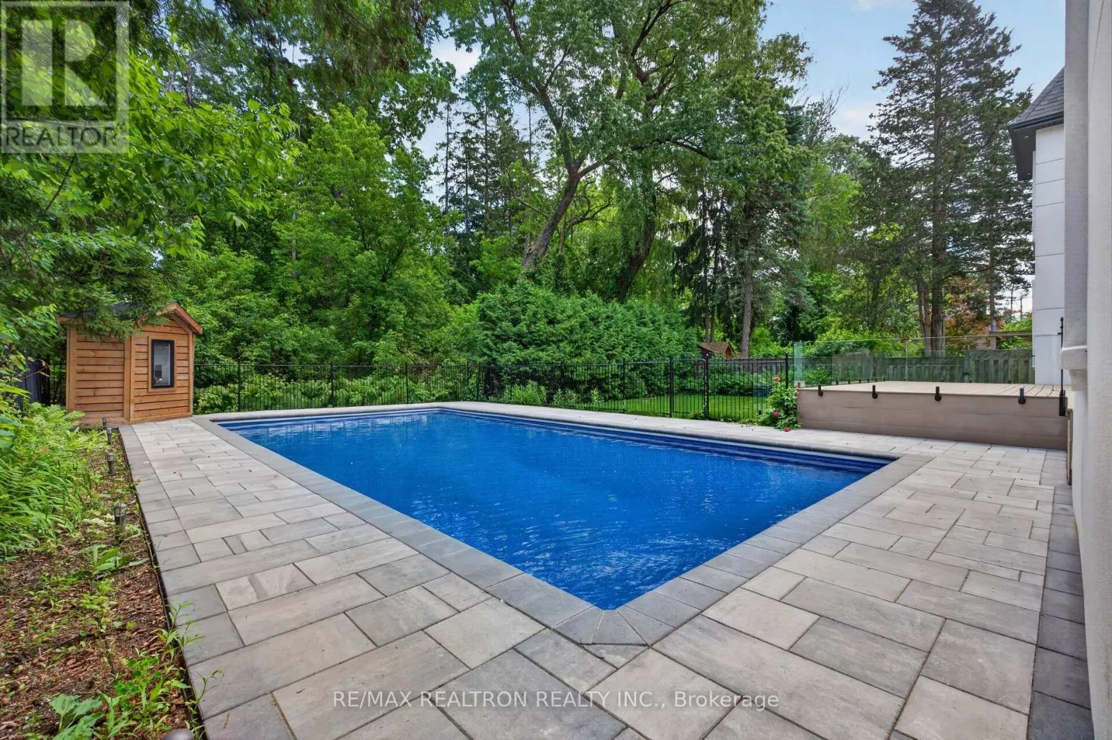 41 SPRUCEWOOD DRIVE