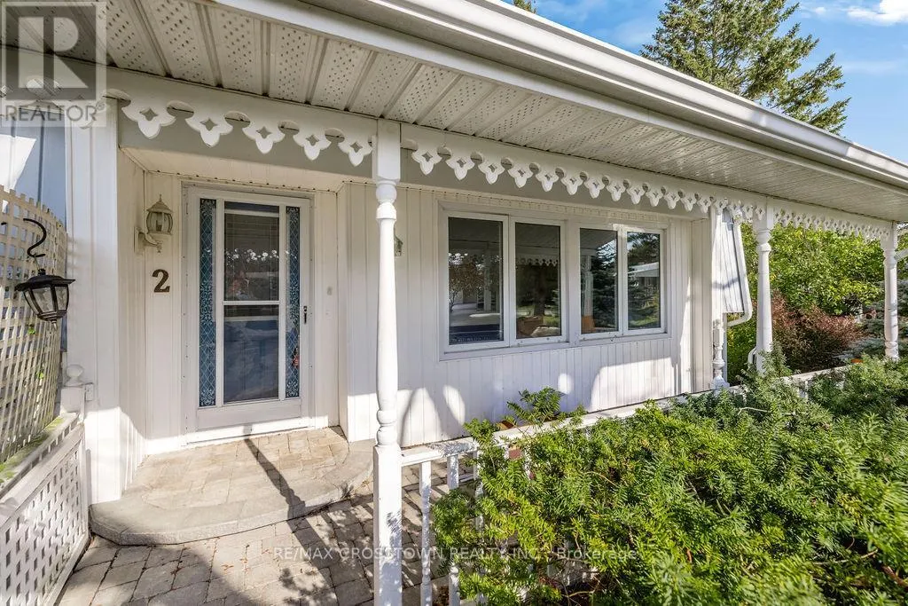 2 TAMARACK COURT