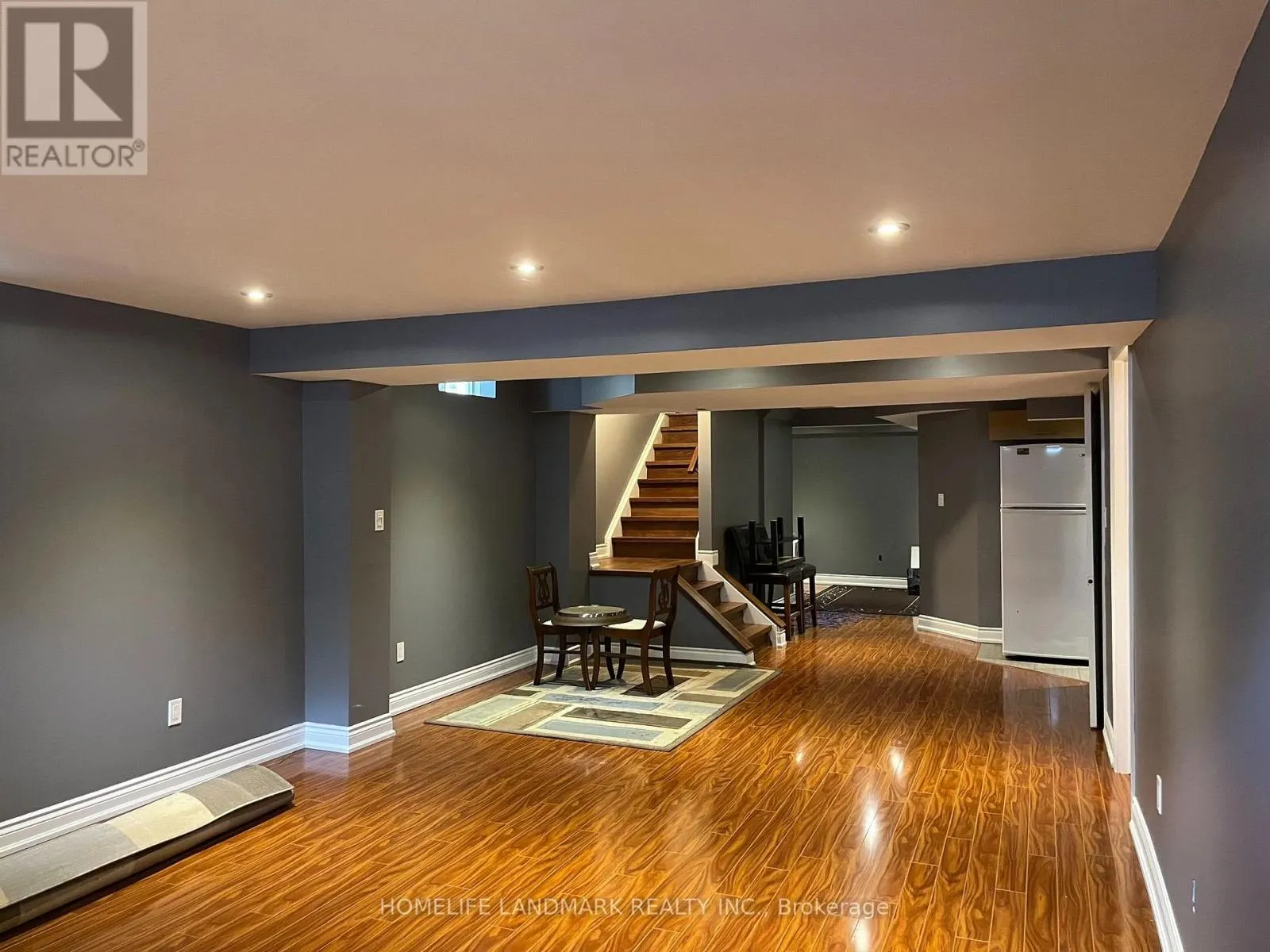 BASEMT - 294 IVY JAY CRESCENT