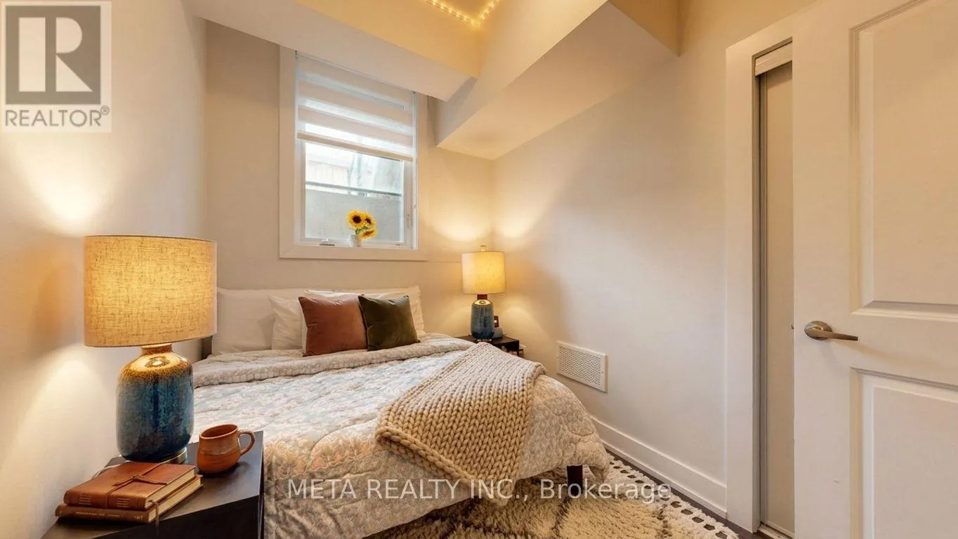 L144 - 9560 ISLINGTON AVENUE