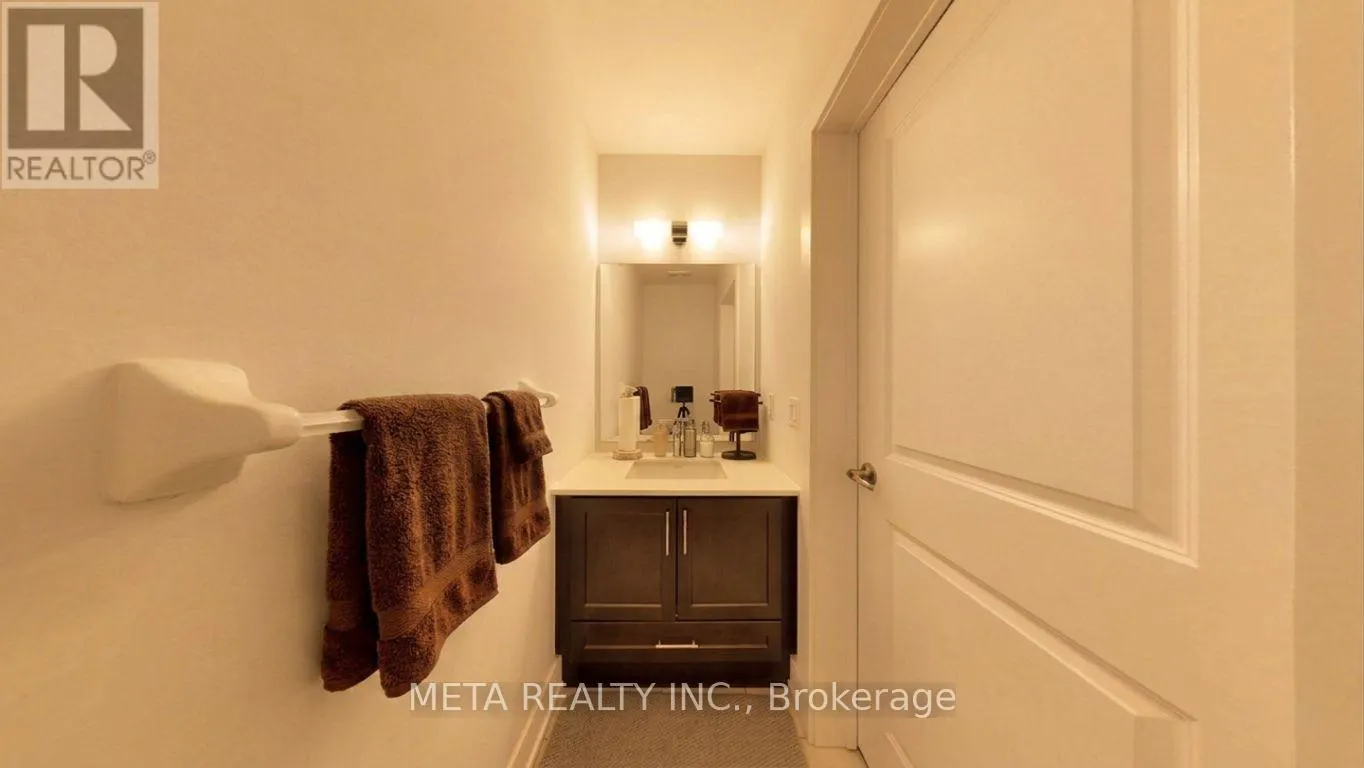L144 - 9560 ISLINGTON AVENUE