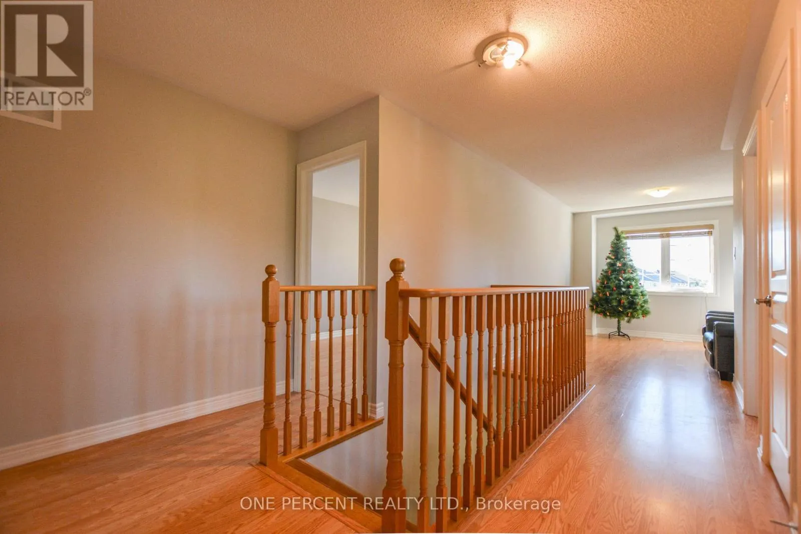 85 BENJAMIN HOOD CRESCENT