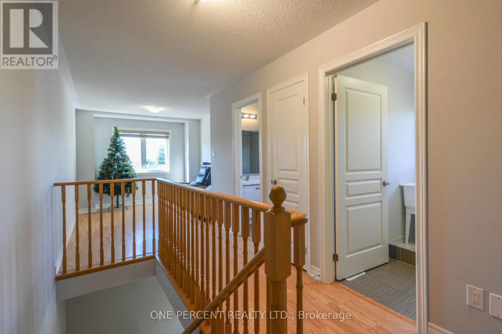 85 BENJAMIN HOOD CRESCENT