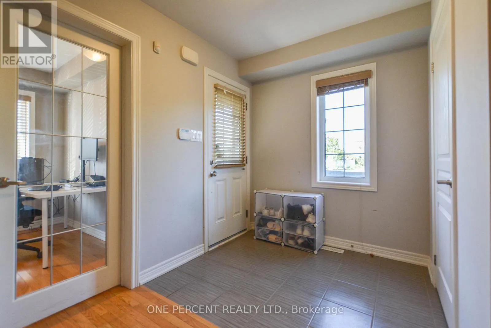 85 BENJAMIN HOOD CRESCENT