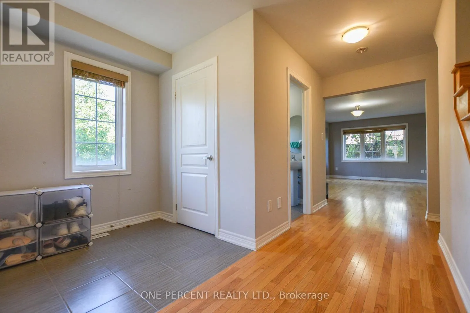 85 BENJAMIN HOOD CRESCENT