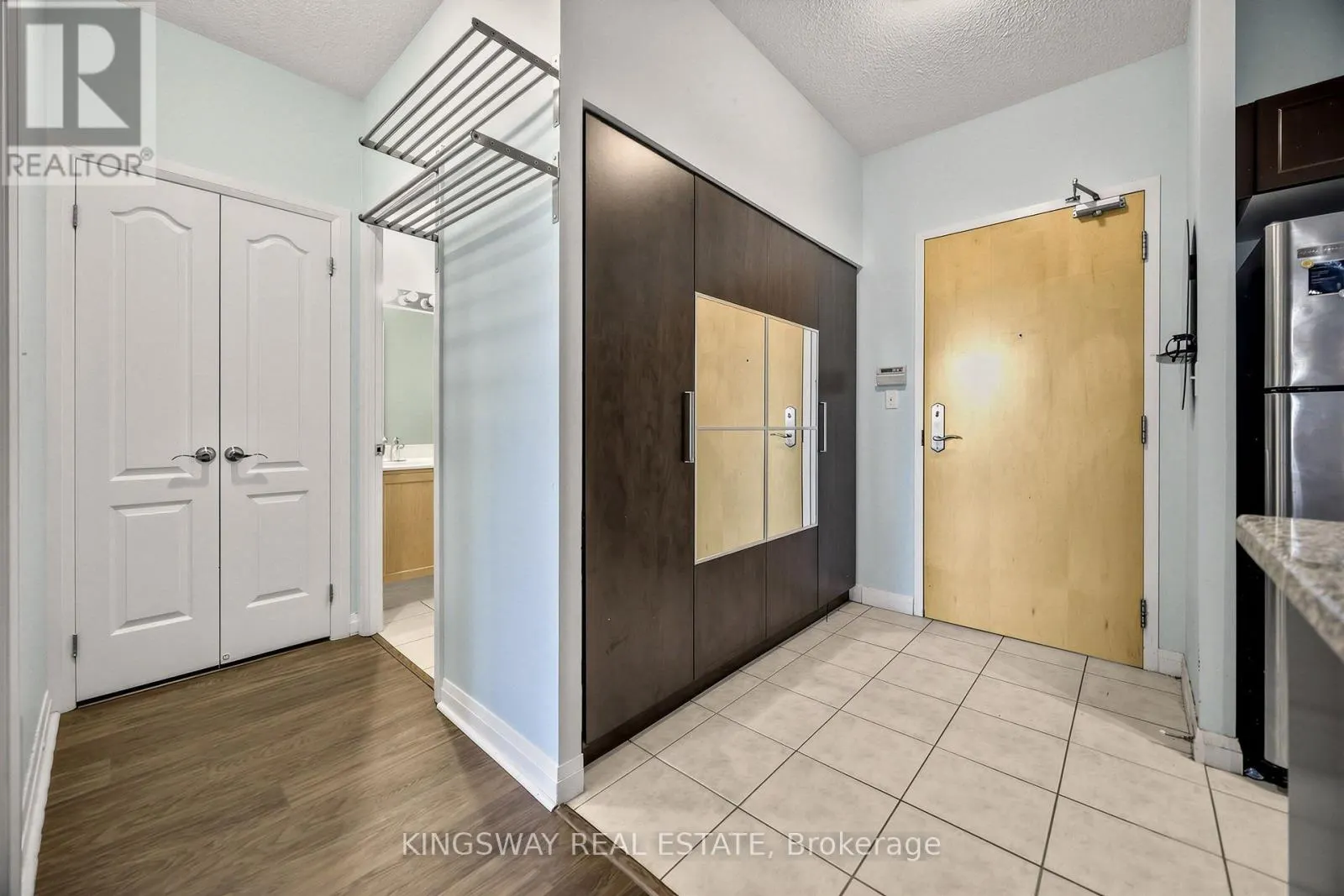 117 - 7373 KENNEDY ROAD