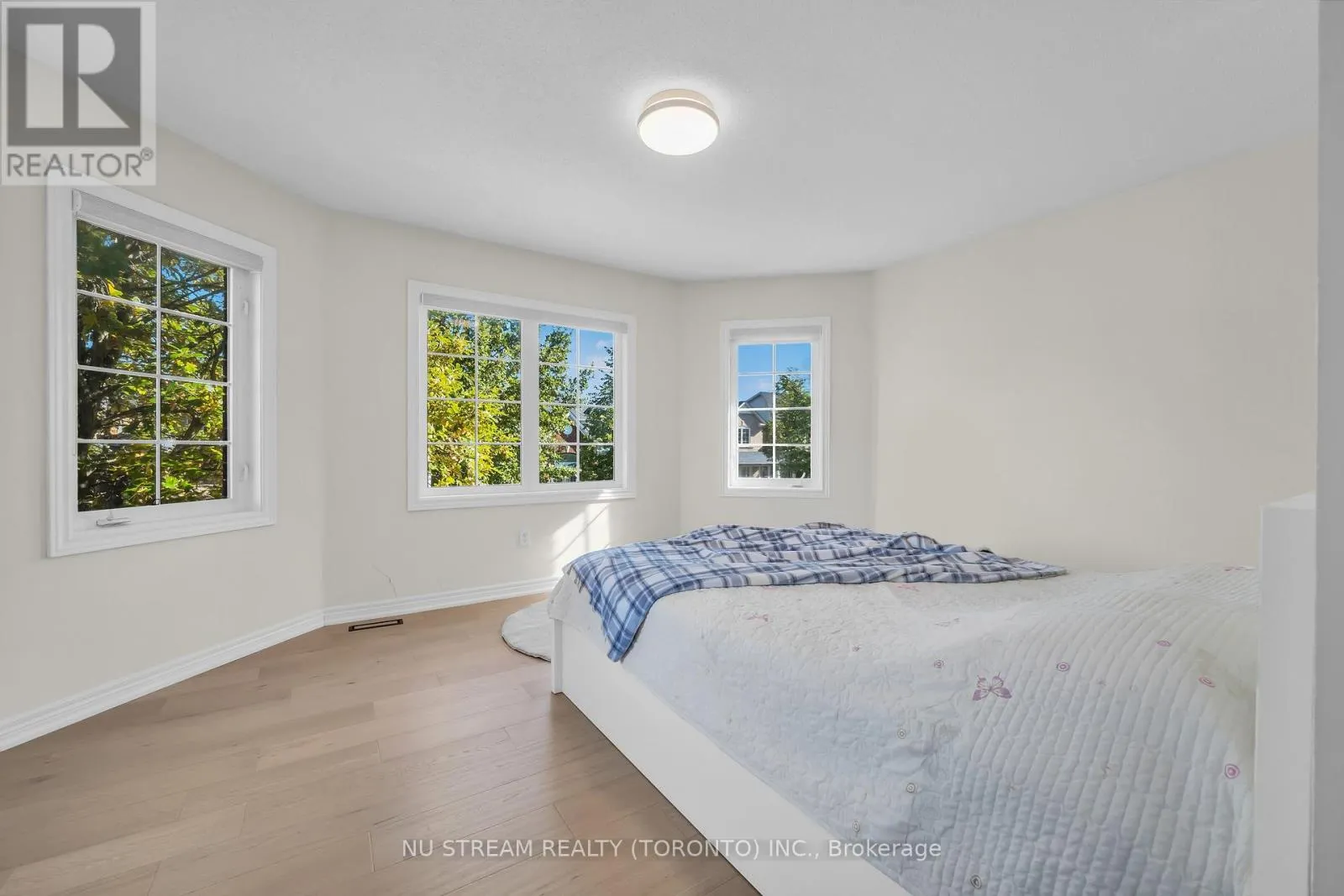 30 PINECREST STREET