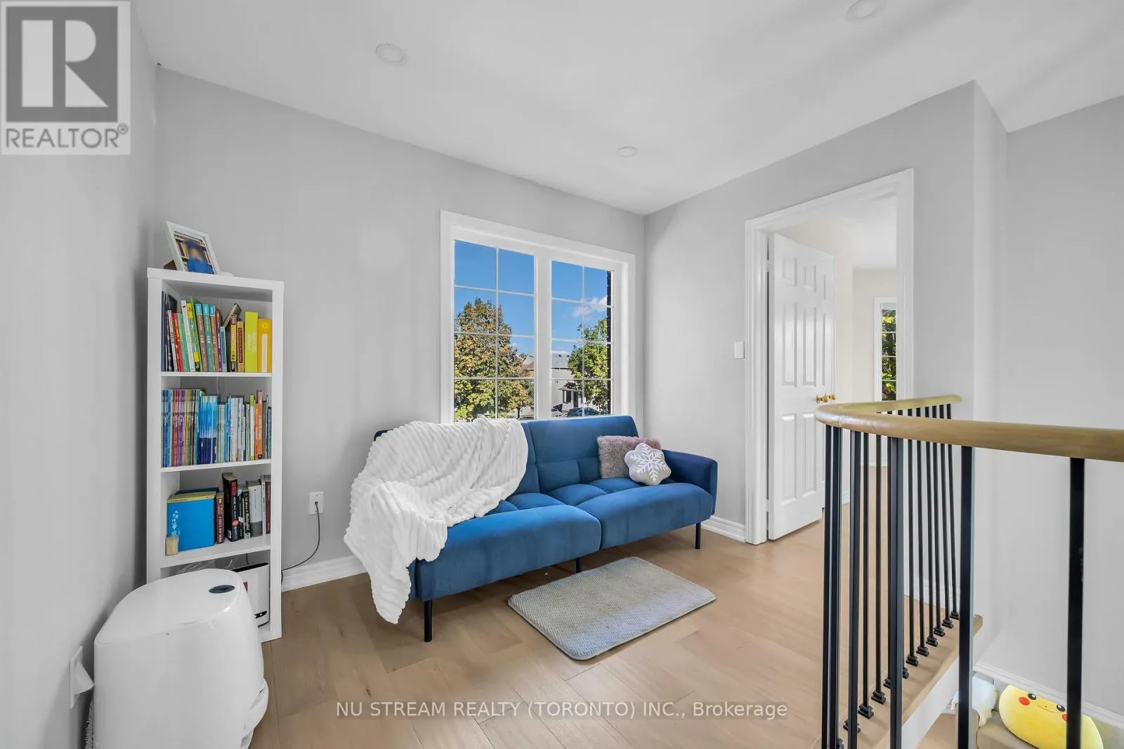 30 PINECREST STREET