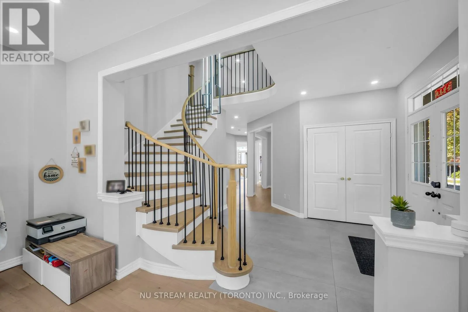 30 PINECREST STREET