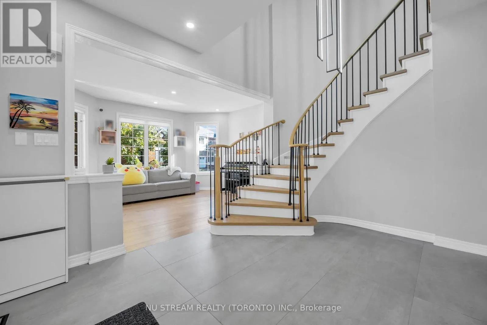 30 PINECREST STREET