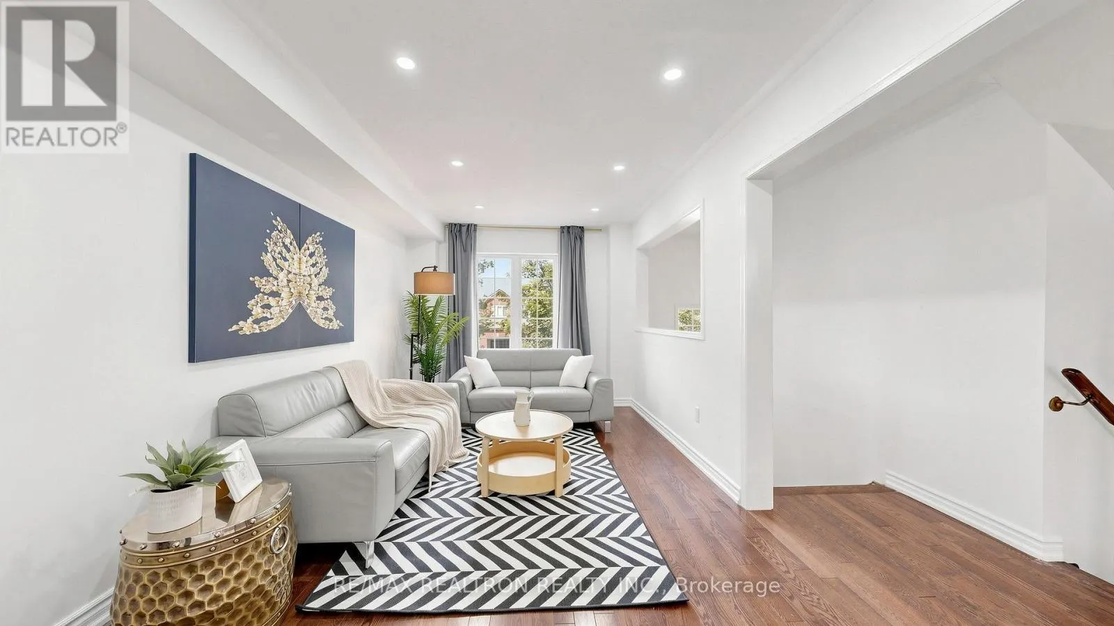 88 BANBROOKE CRESCENT
