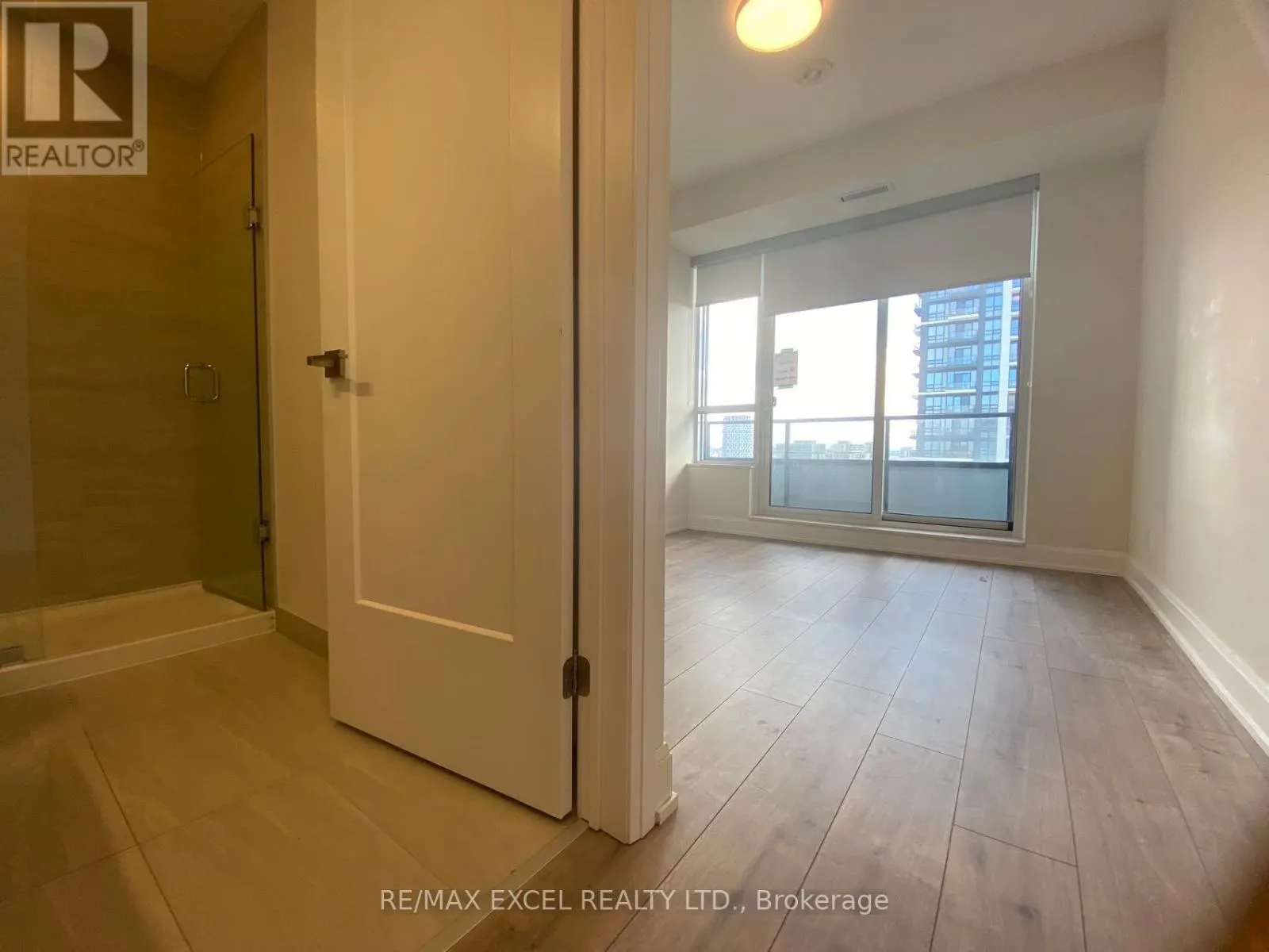 2101 - 38 WATER WALK DRIVE