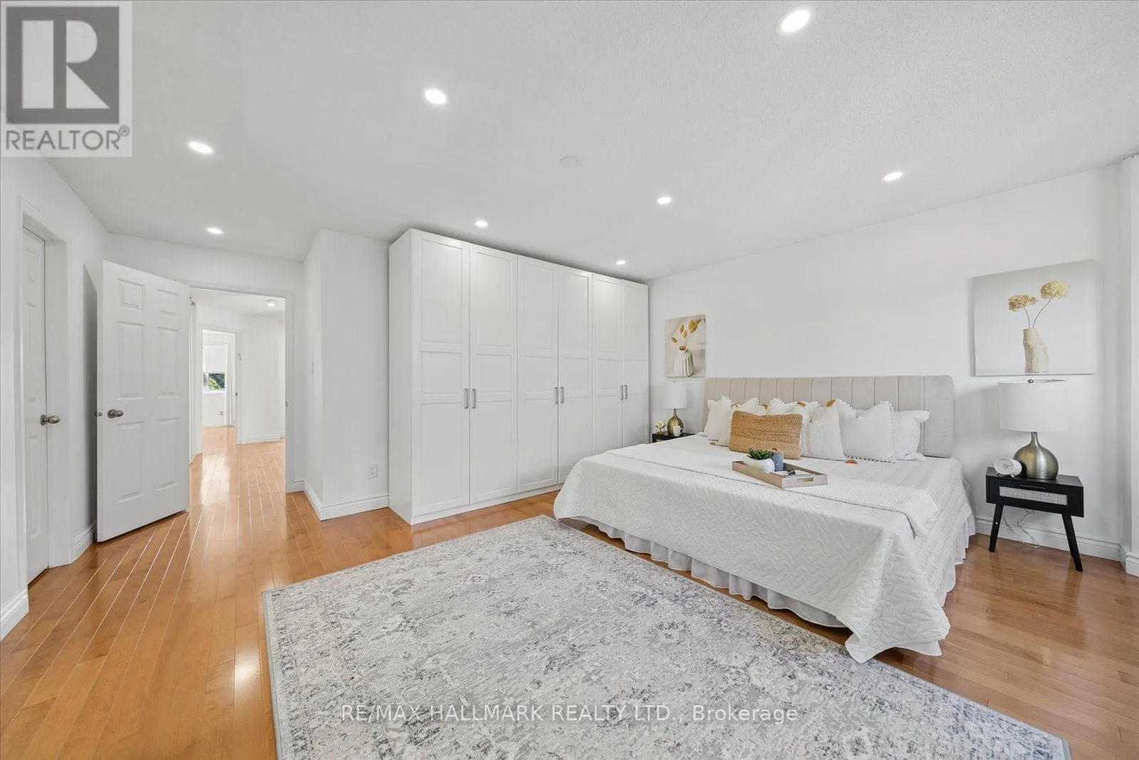 67 CHILMAR CRESCENT