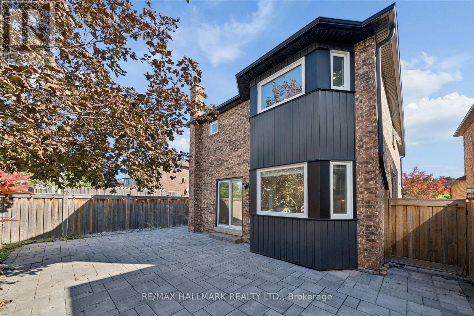 67 CHILMAR CRESCENT