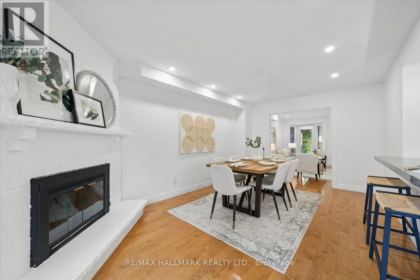 67 CHILMAR CRESCENT