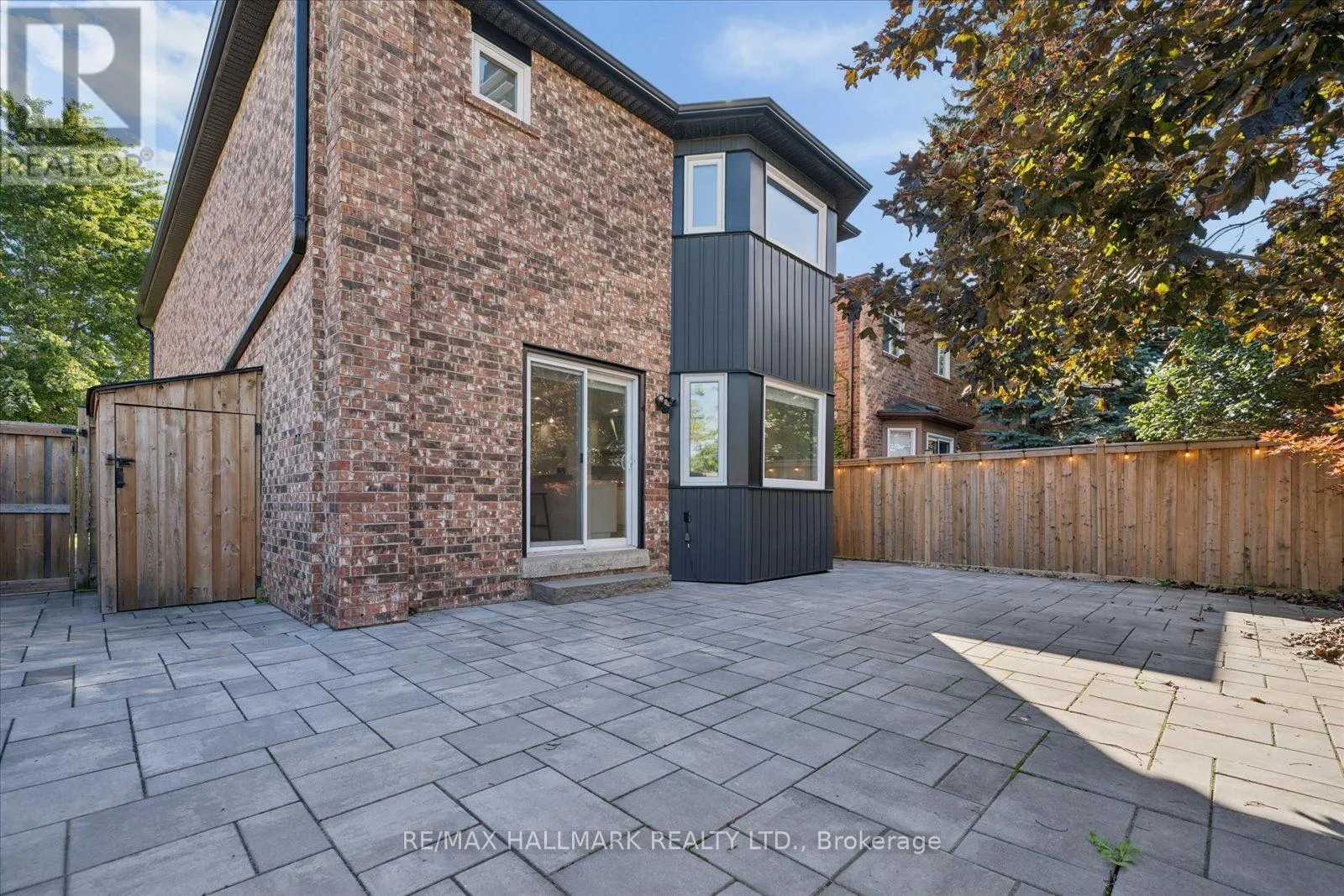 67 CHILMAR CRESCENT