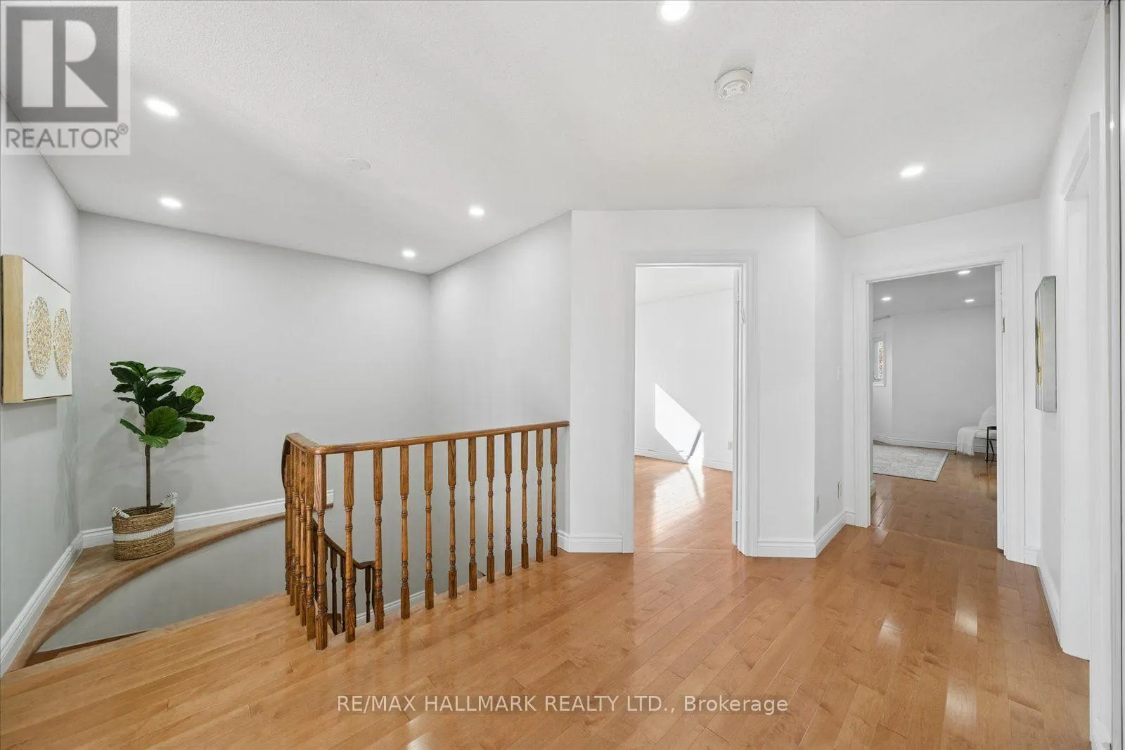 67 CHILMAR CRESCENT