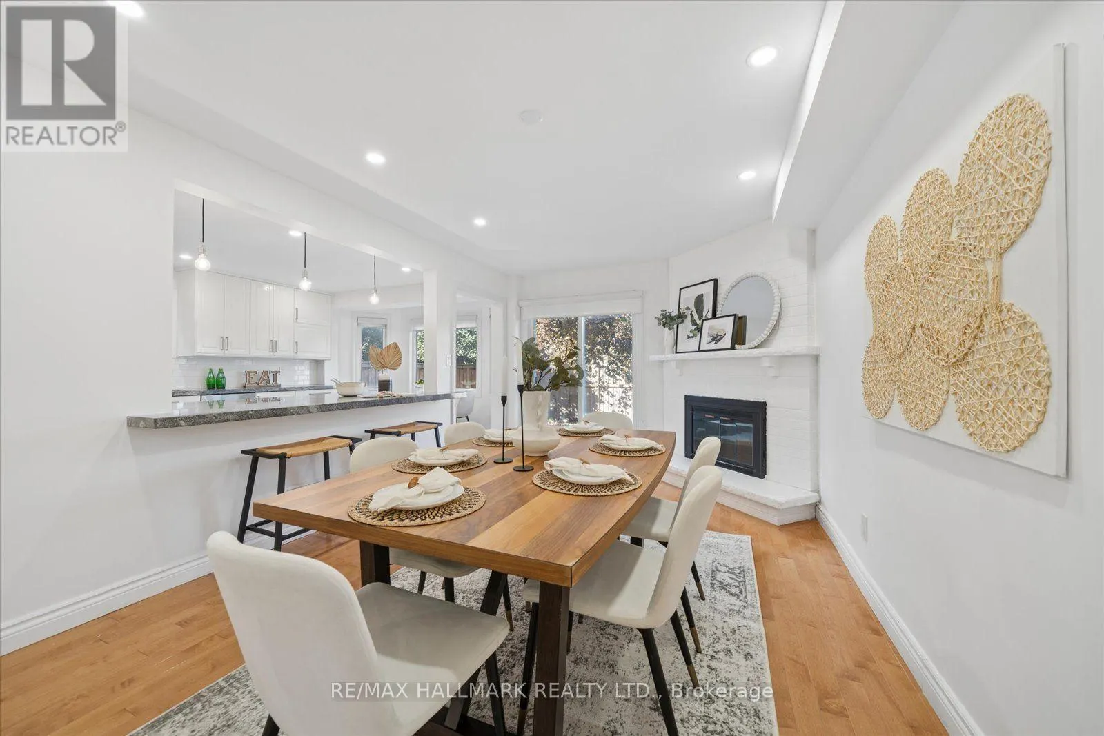 67 CHILMAR CRESCENT