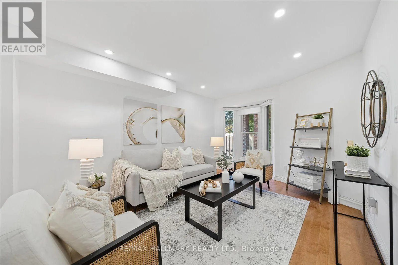 67 CHILMAR CRESCENT